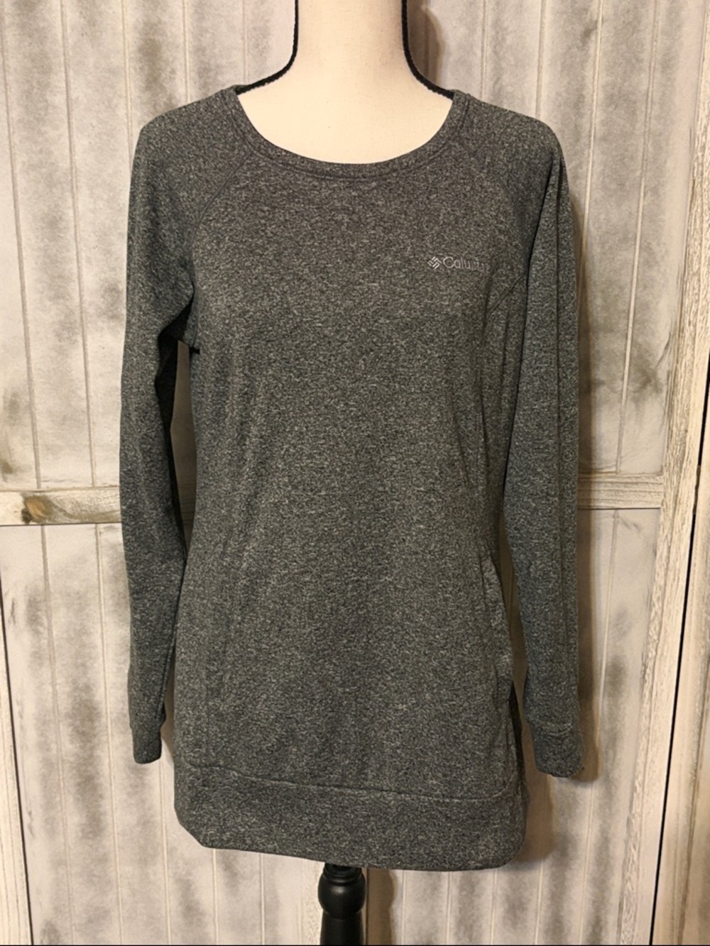 Columbia Charcoal Heather Long Sleeve Pullover